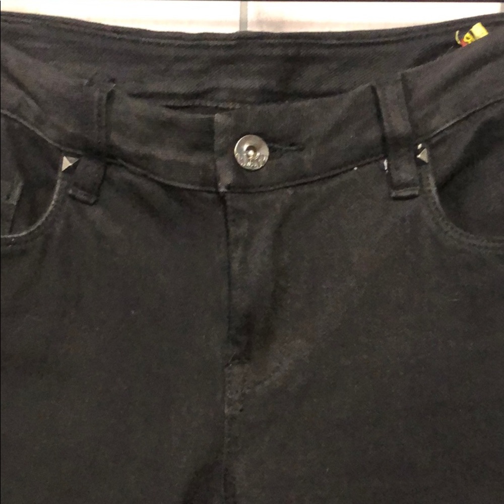 Jeans - Picture 3 of 4